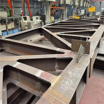 Težke H-sprečne rešetke za industrijska ogrodja